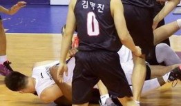 中韩友谊赛最新爆料,精彩对决即将上演，两国足球友谊再升温”